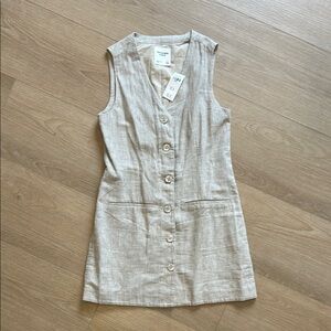 Sleeveless Beige Button-Down Dress